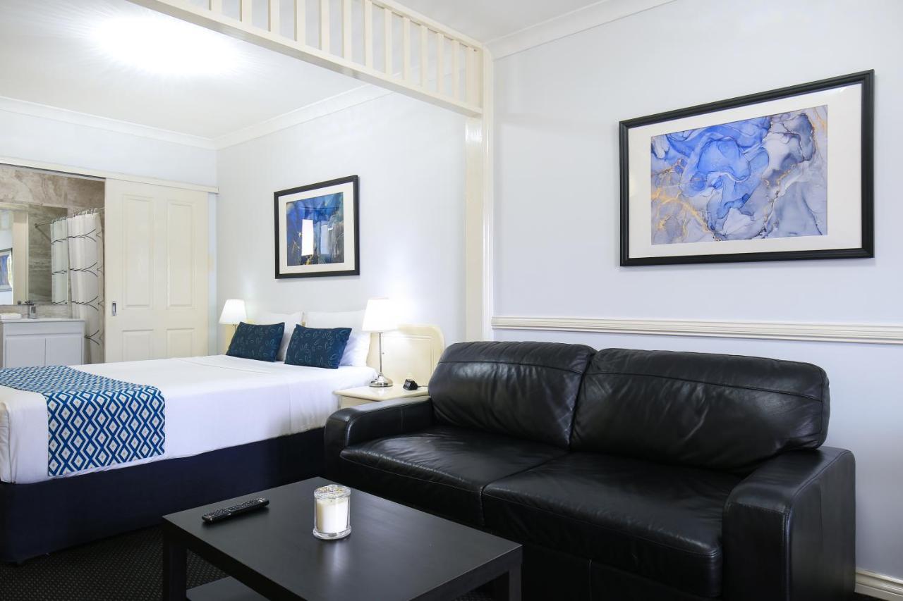 Toowong Central Motel Apartments Брісбен Екстер'єр фото