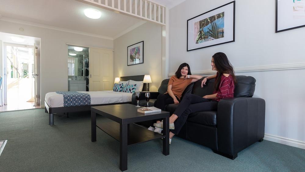 Toowong Central Motel Apartments Брісбен Екстер'єр фото