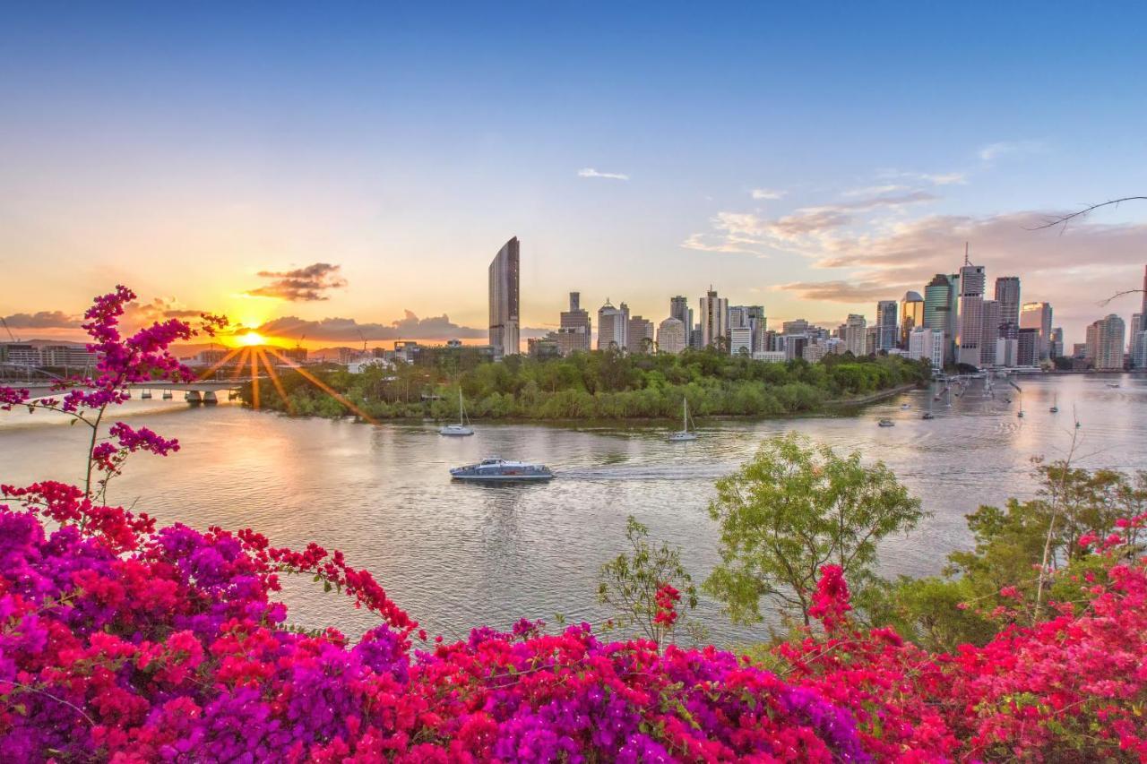 Toowong Central Motel Apartments Брісбен Екстер'єр фото